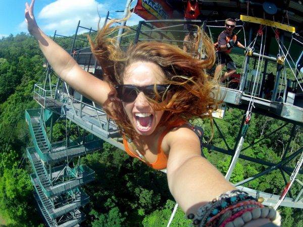Bungy jumping Skypark Cairns