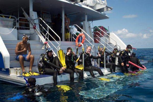 Intro diving on Reef Quest Cairns